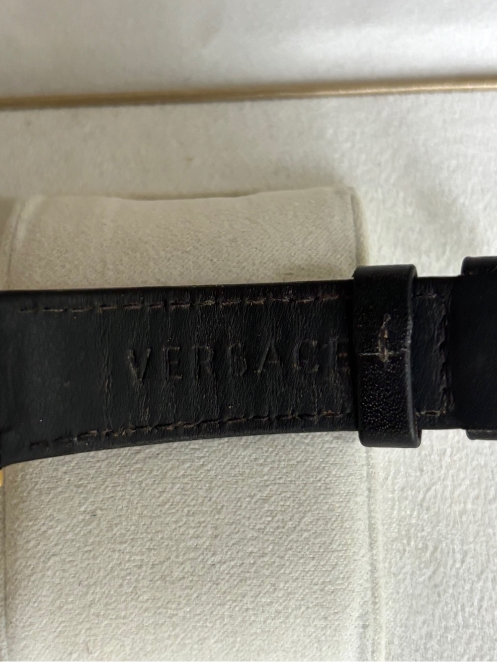 Versace Greca Medusa VCircle Watch - Picture 6 of 6
